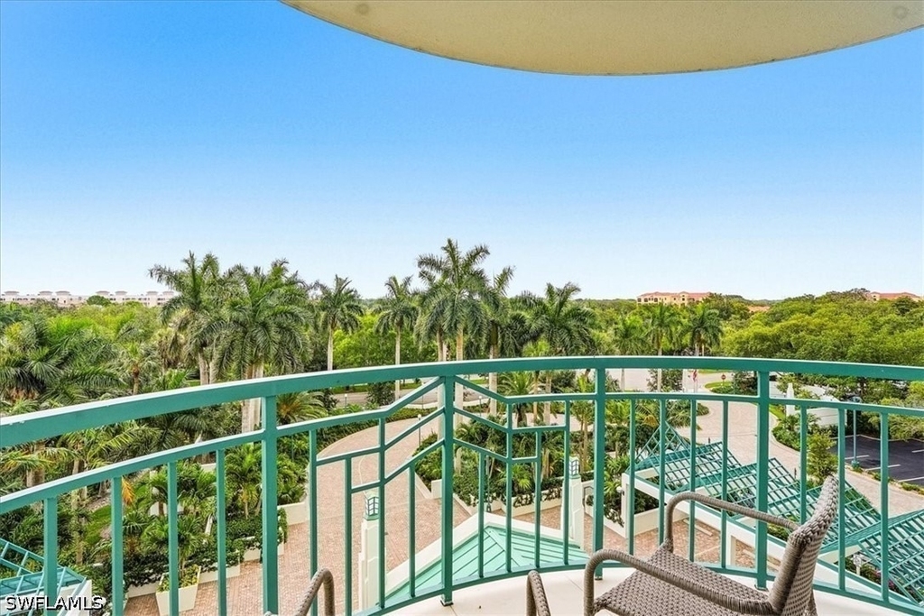 7515 Pelican Bay Boulevard - Photo 15