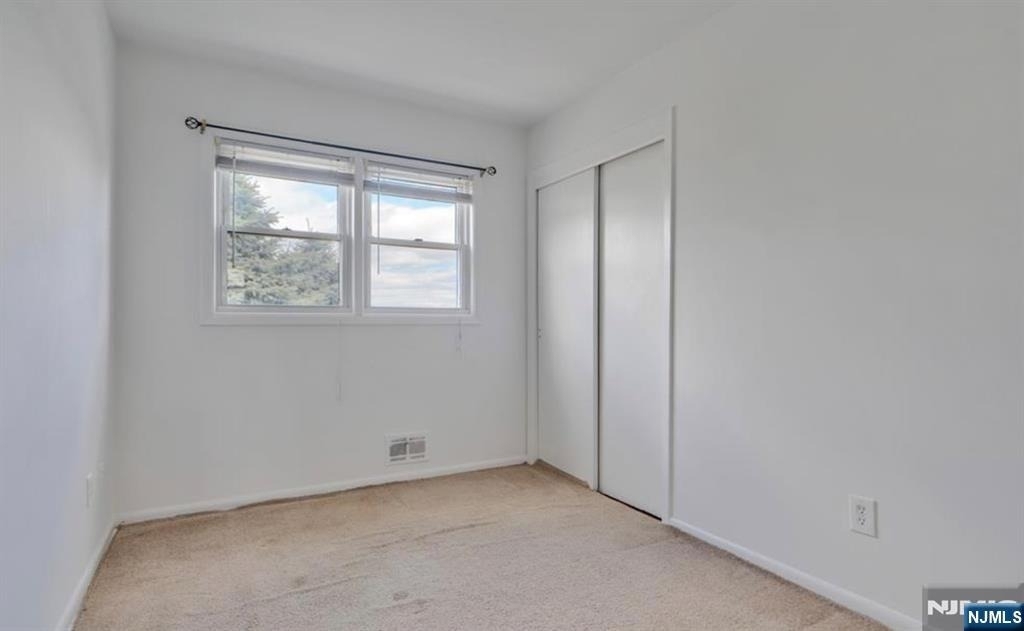 376 Harrison - Photo 8