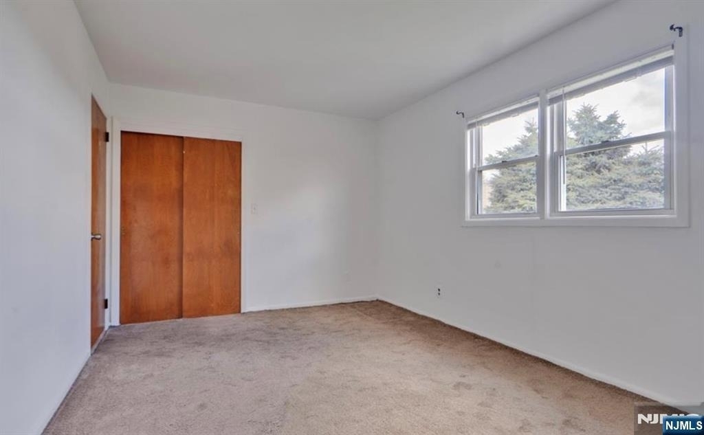 376 Harrison - Photo 5