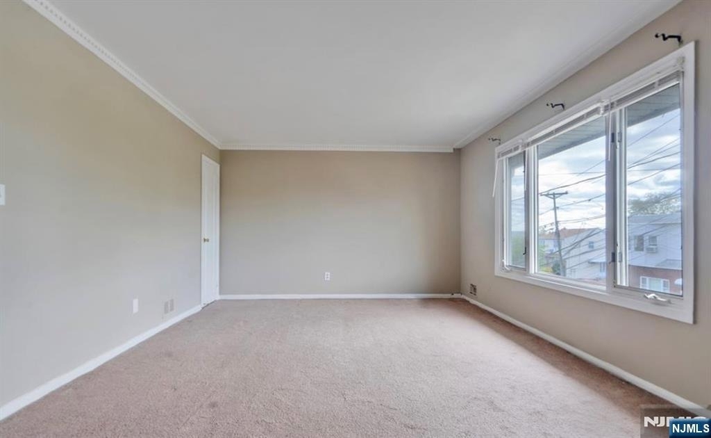 376 Harrison - Photo 3