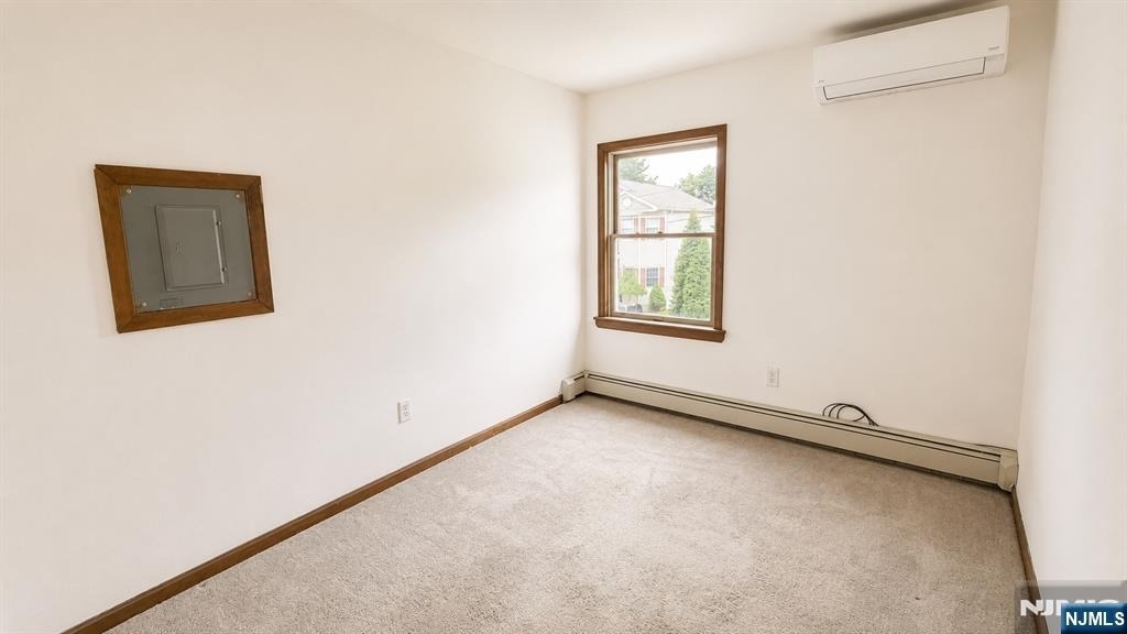70 Prospect - Photo 15