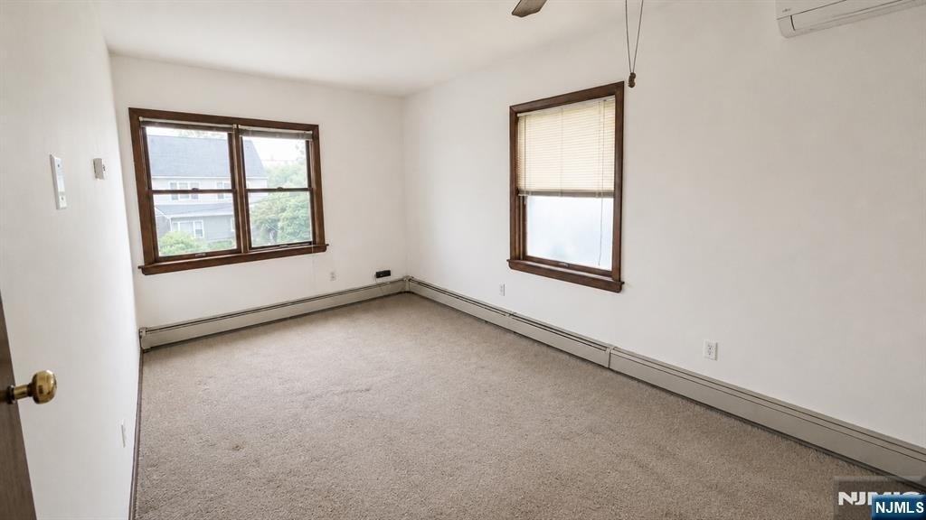 70 Prospect - Photo 10