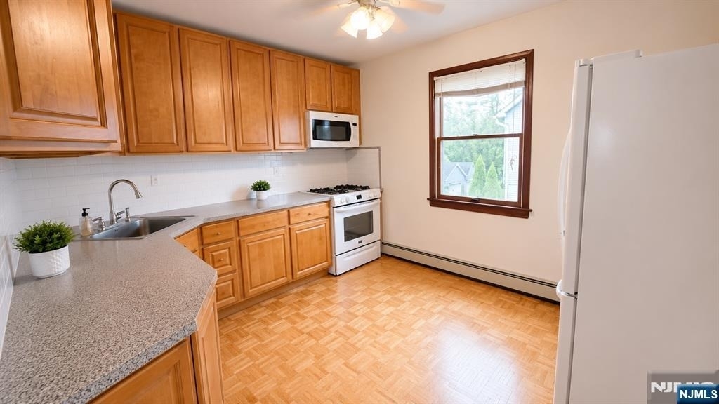 70 Prospect - Photo 5