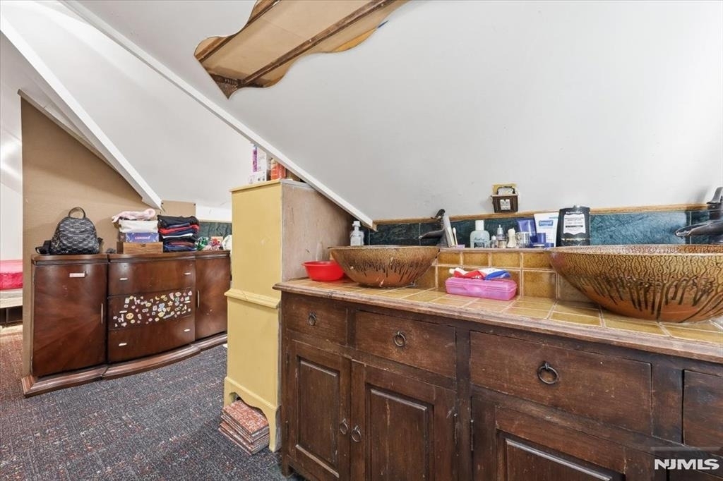 409 Tryon - Photo 23