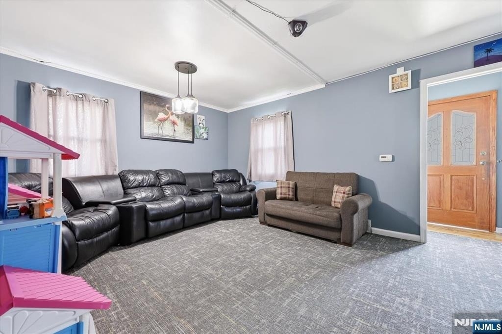 409 Tryon - Photo 5