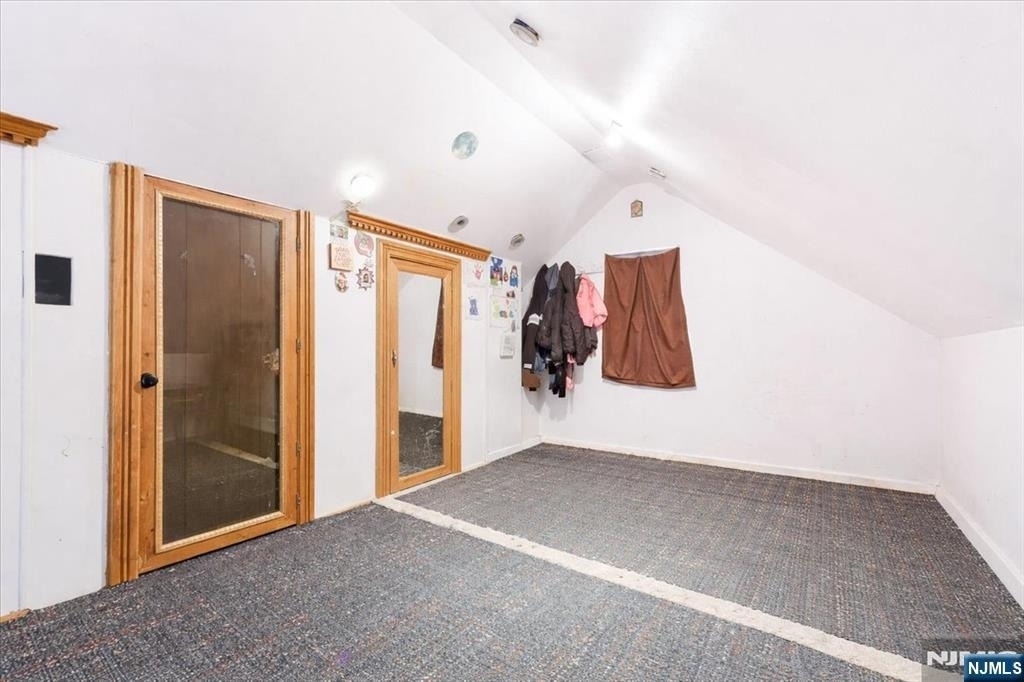 409 Tryon - Photo 18