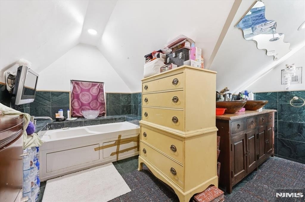 409 Tryon - Photo 21