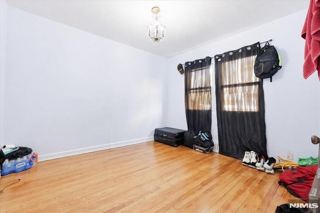 409 Tryon - Photo 12