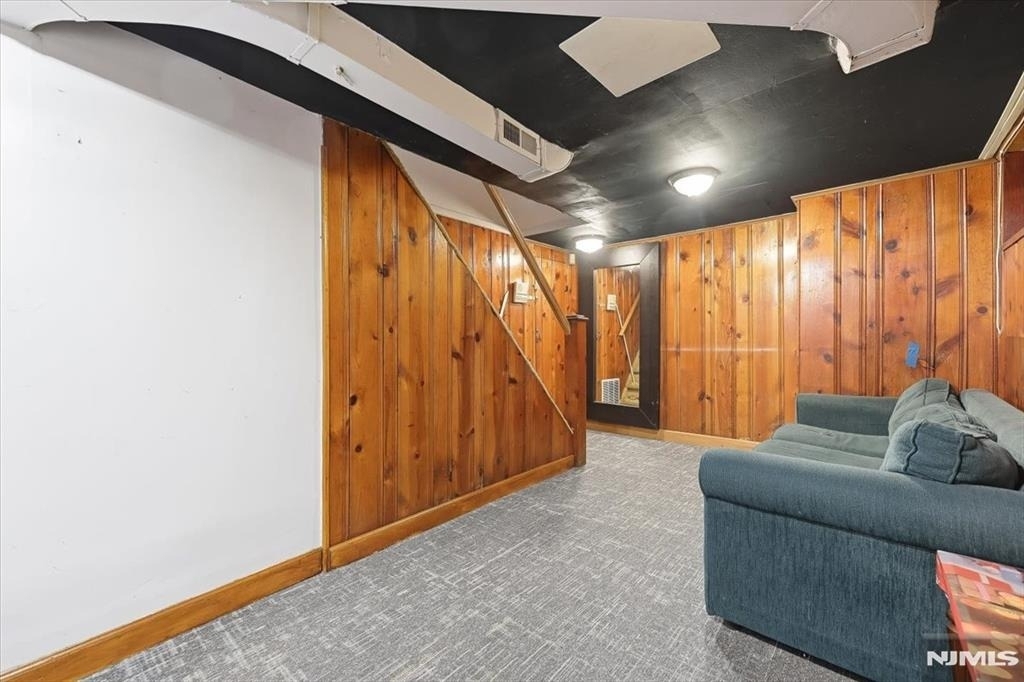 409 Tryon - Photo 25