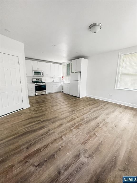 818 Summit - Photo 3