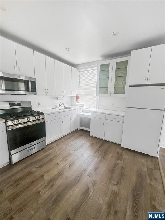 818 Summit - Photo 2