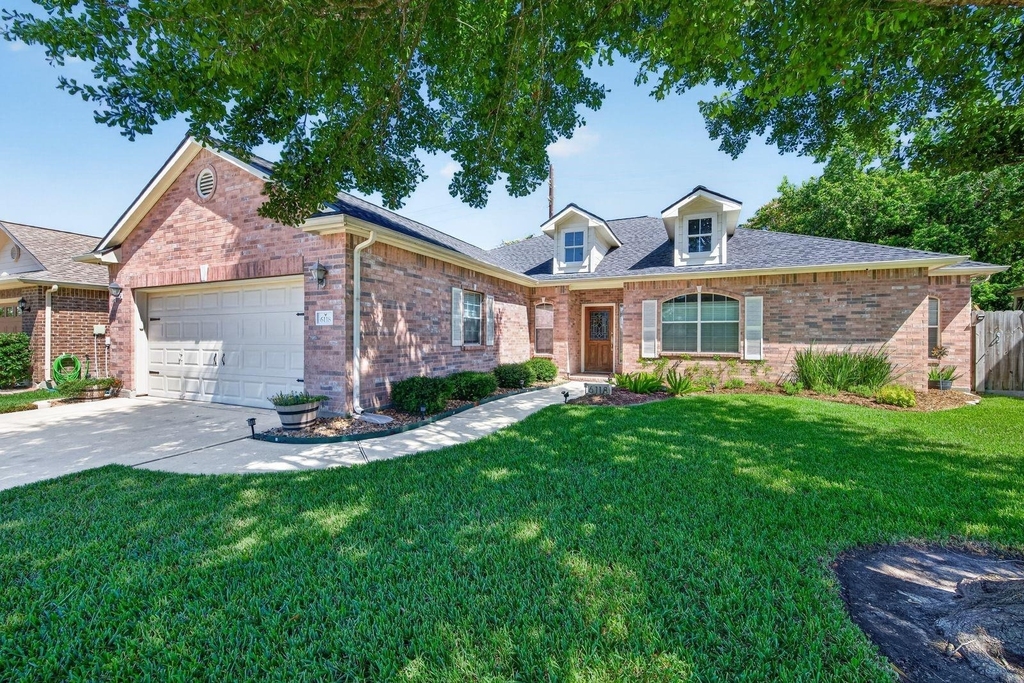 6118 N Fawnlake Drive - Photo 0