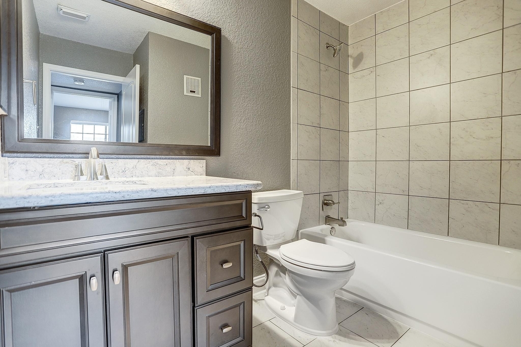 2121 El Paseo Street - Photo 17