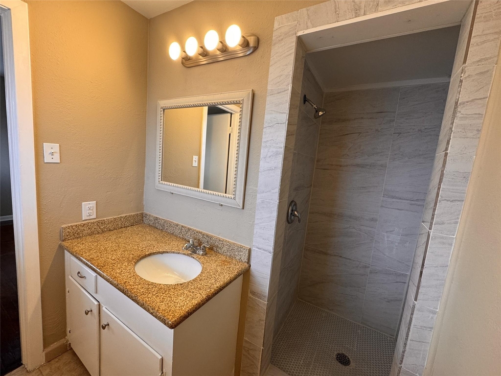 5523 Sweetbay Lane - Photo 13
