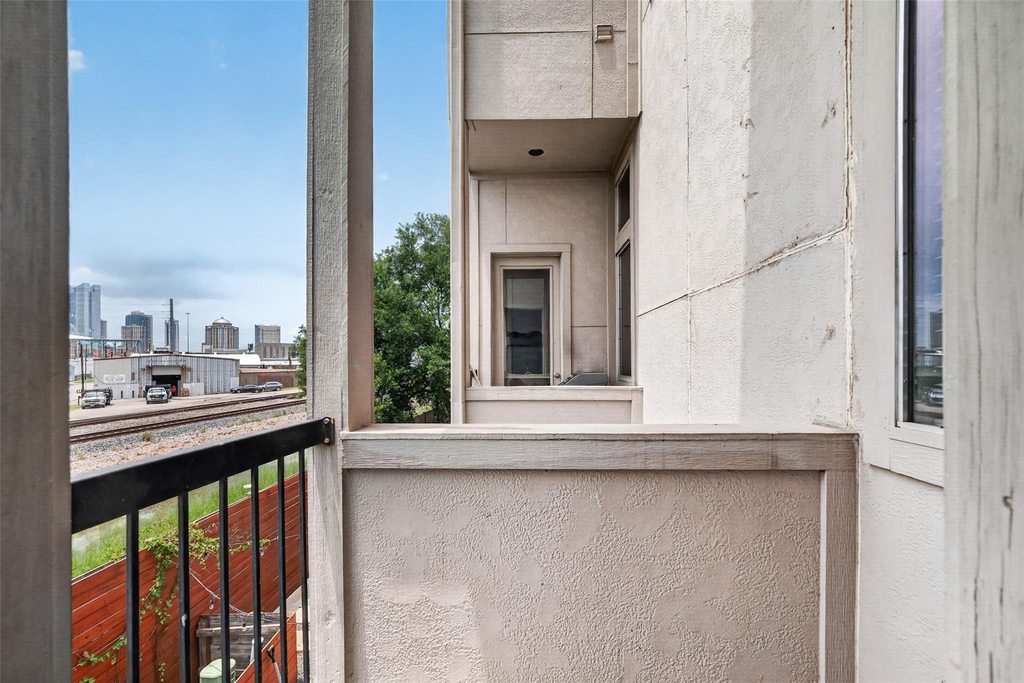 2352 Sperber Lane - Photo 22