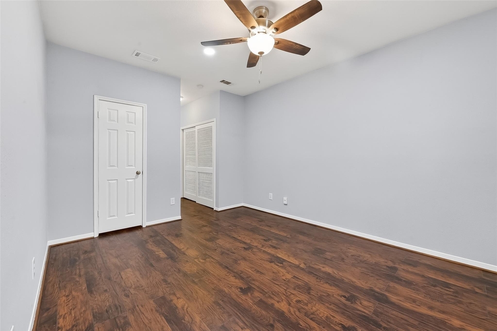 2100 Tanglewilde Street - Photo 27