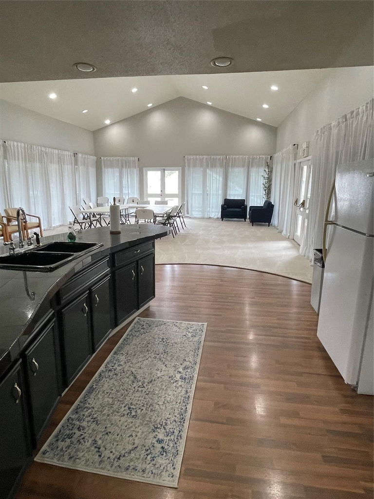 2100 Tanglewilde Street - Photo 42