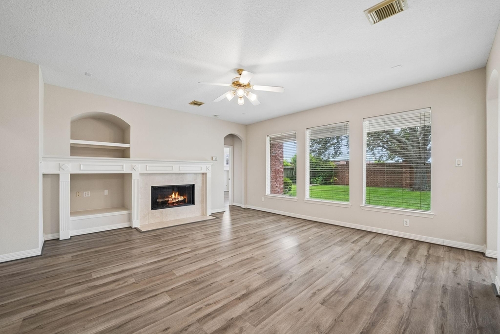 5807 Bayberry Way - Photo 9
