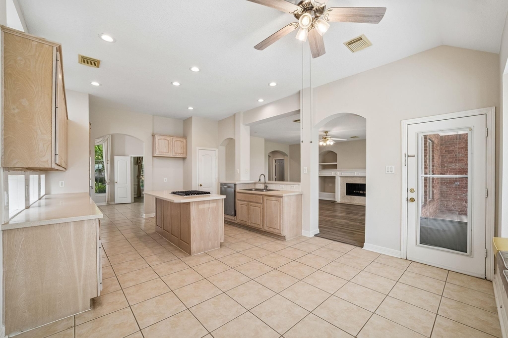 5807 Bayberry Way - Photo 13