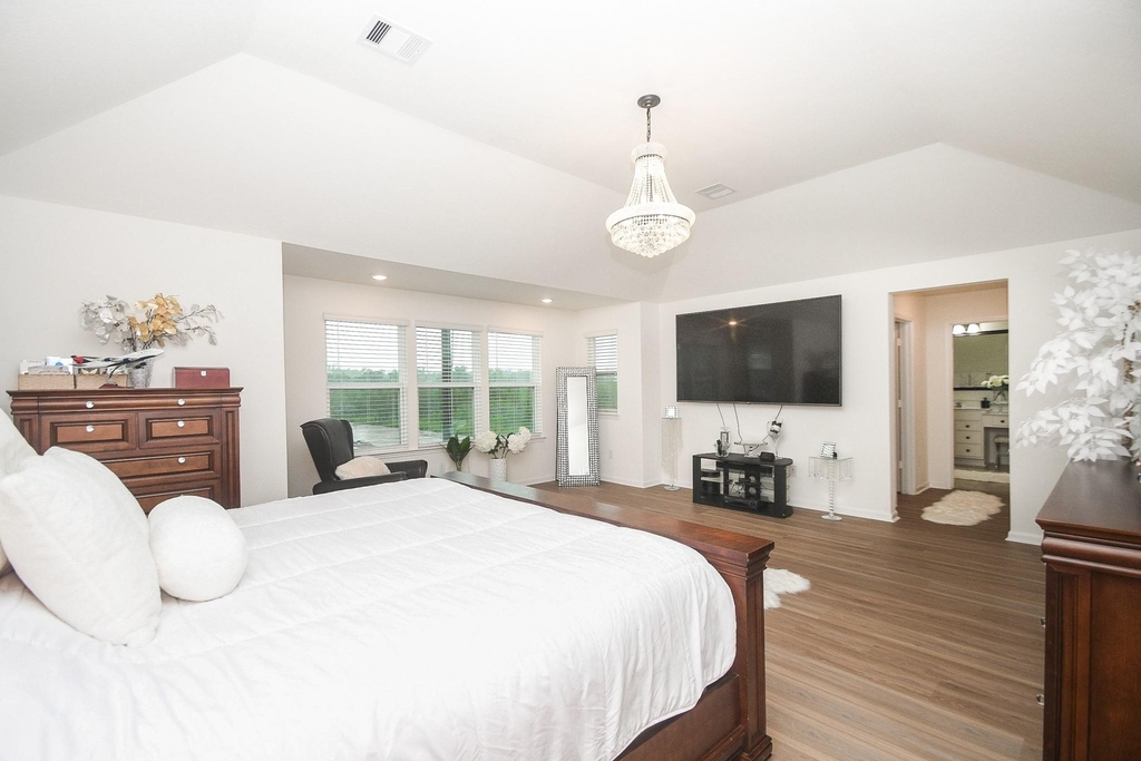 22523 Strathmore Drive - Photo 24