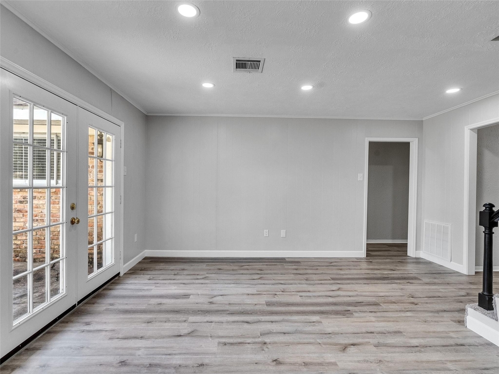 2305 Peach Lane - Photo 16
