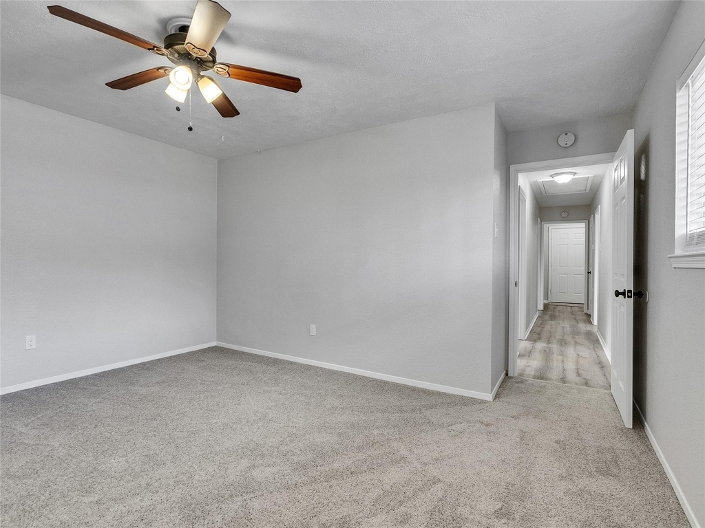 2305 Peach Lane - Photo 18