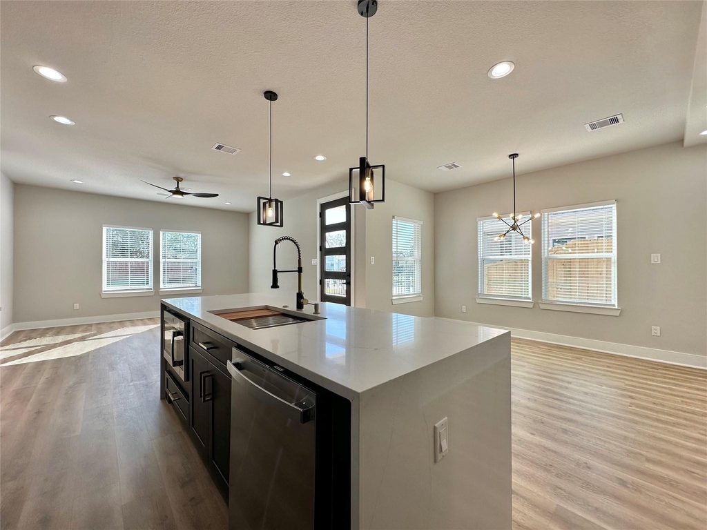 2444 Carmel Street - Photo 10