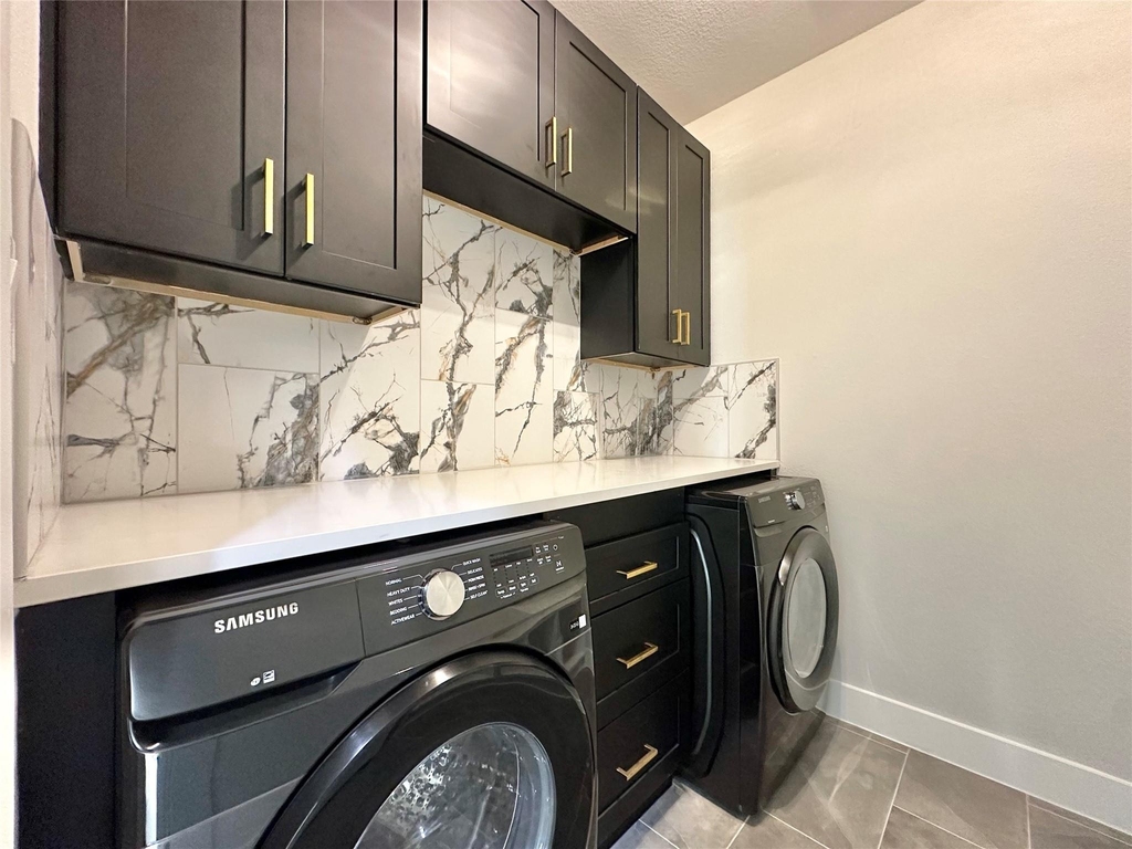 2444 Carmel Street - Photo 14