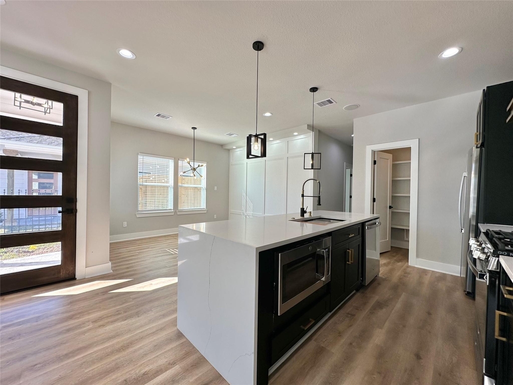 2444 Carmel Street - Photo 6