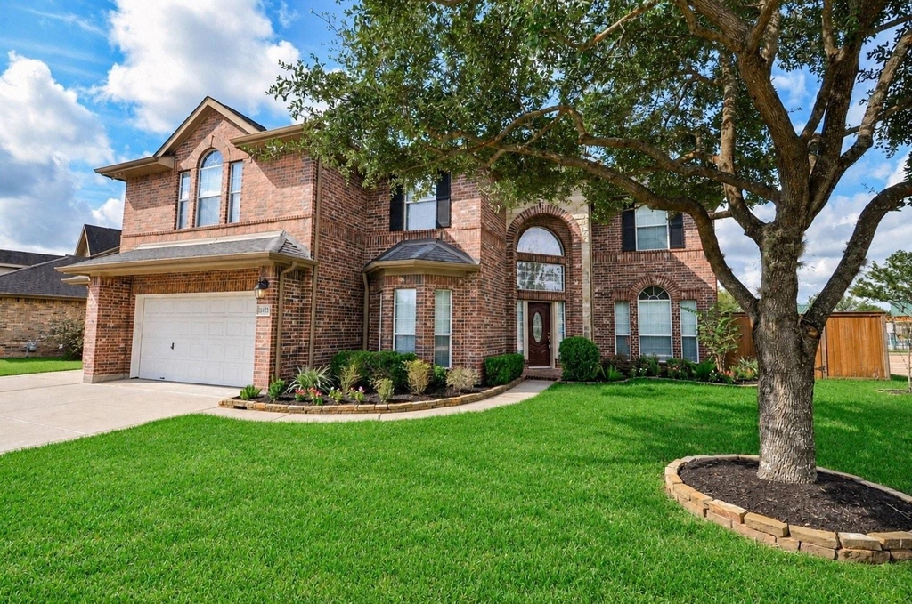 21415 Sierra Bend Drive - Photo 0