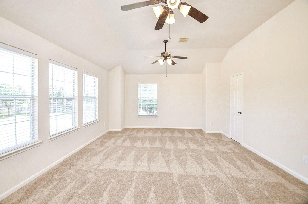 21415 Sierra Bend Drive - Photo 21