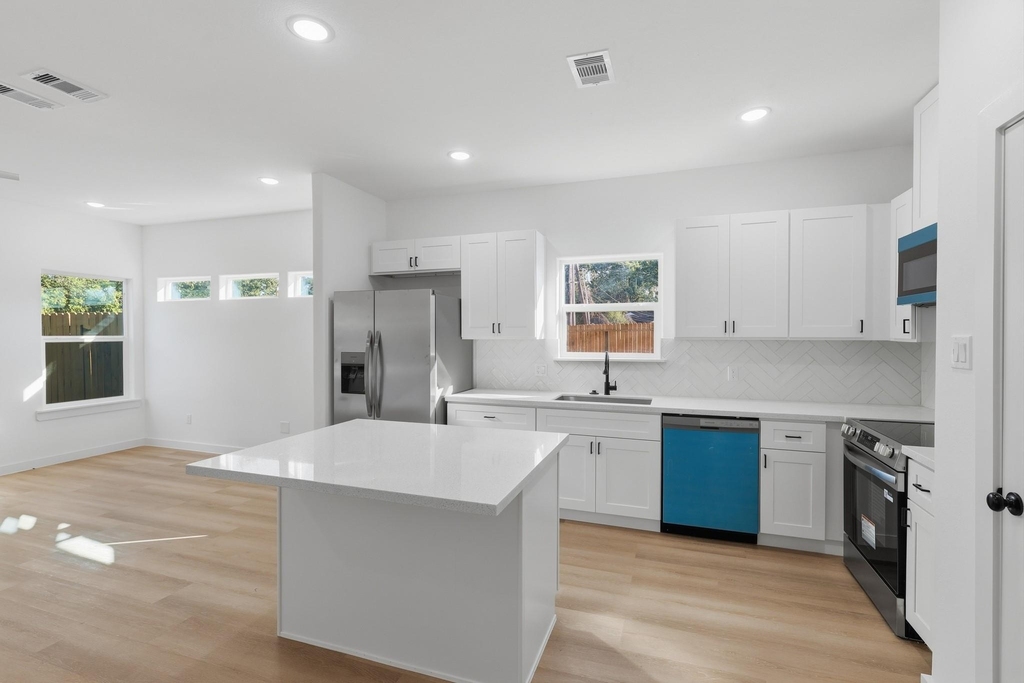 903 Marjorie Street - Photo 6