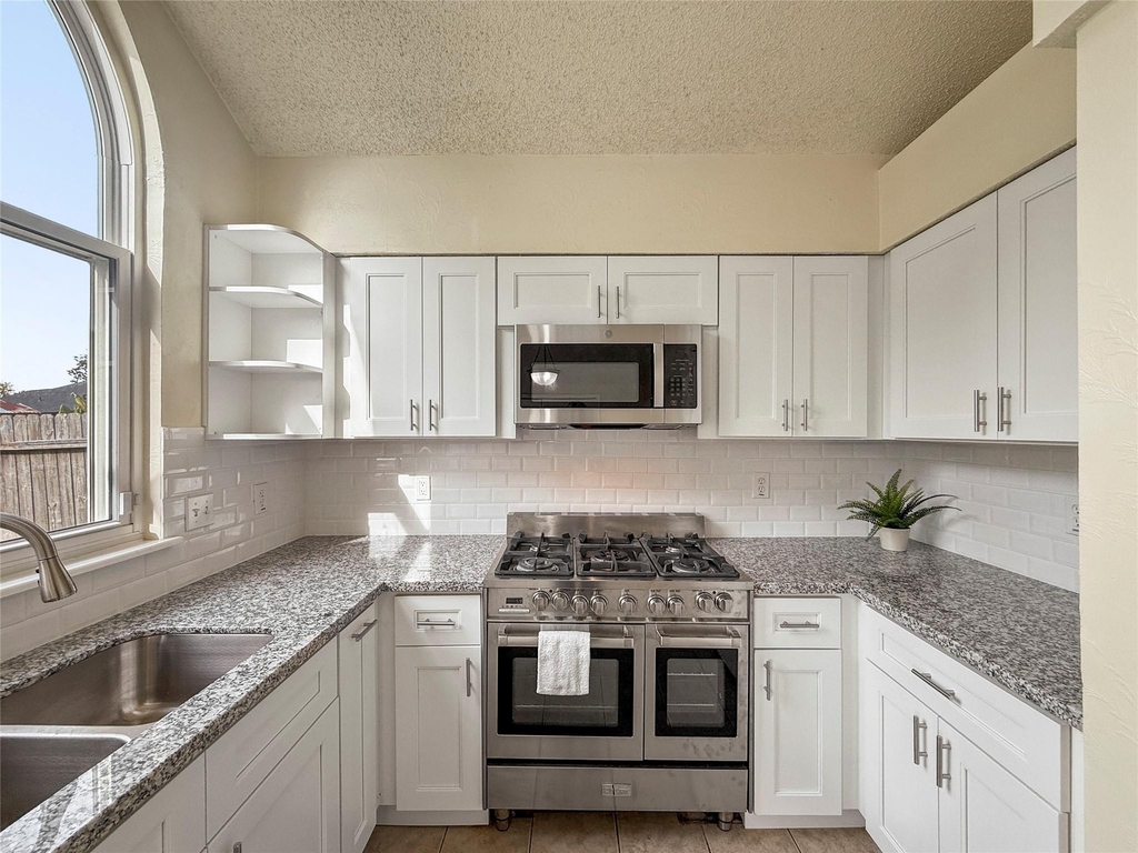 13635 Repa Lane - Photo 12