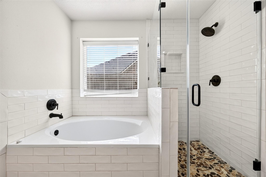 7603 Kenmark Court - Photo 24