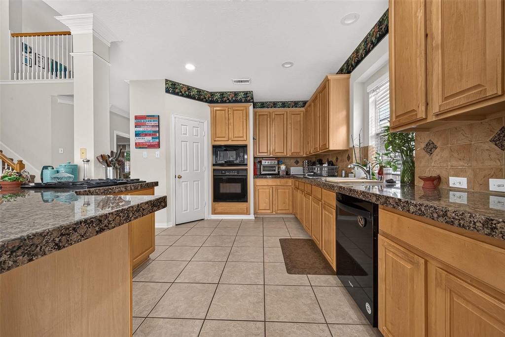 214 Kentwood Ridge Court - Photo 12