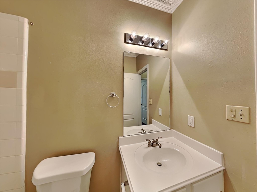 1835 Manor Drive - Photo 15