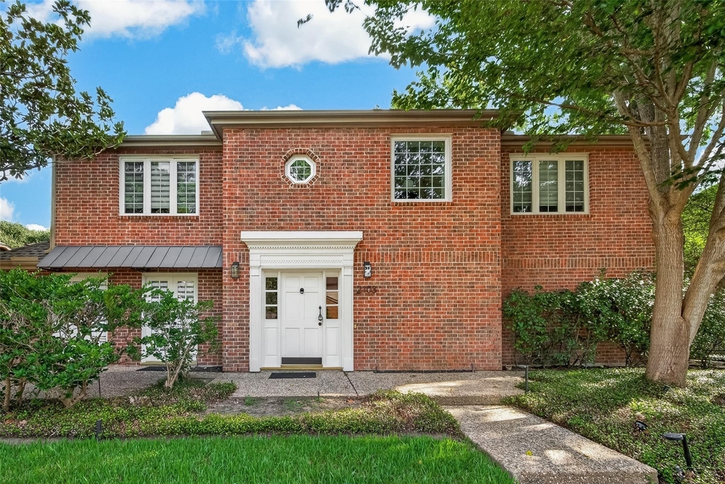 2103 Shadybriar Drive - Photo 0
