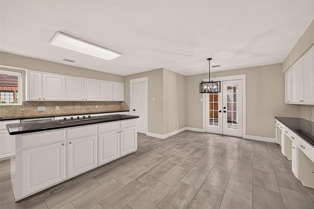 2103 Shadybriar Drive - Photo 16