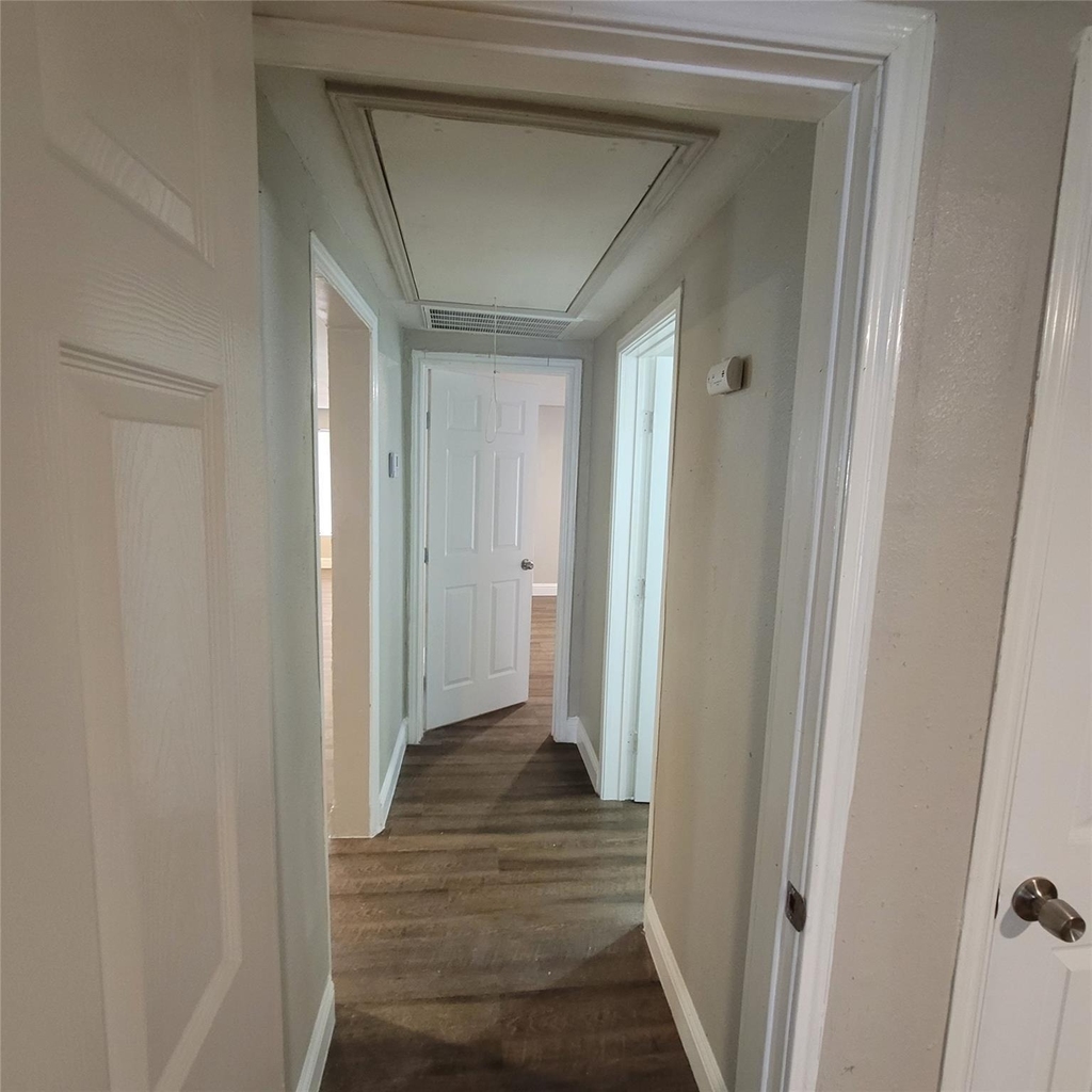 6810 Bleker Street - Photo 11