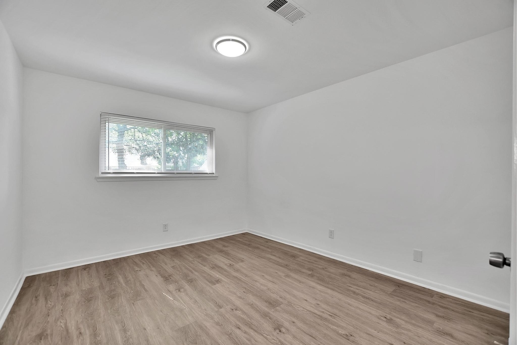 10513 Moorberry Lane - Photo 19