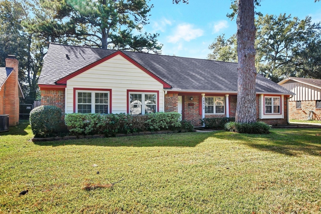 10513 Moorberry Lane - Photo 1