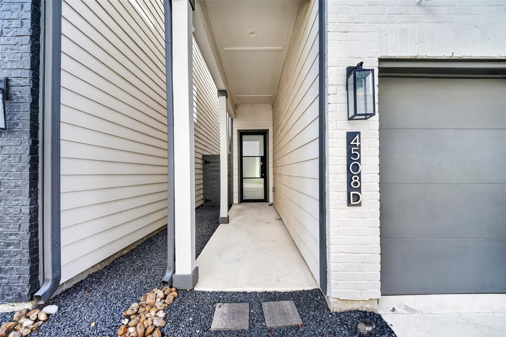 4508 Old Yale Street - Photo 2