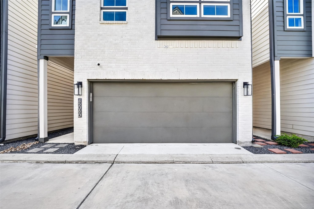 4508 Old Yale Street - Photo 1