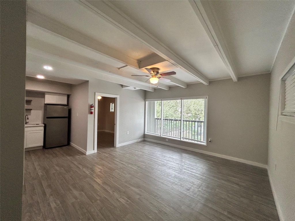 219 Marshall Street - Photo 1