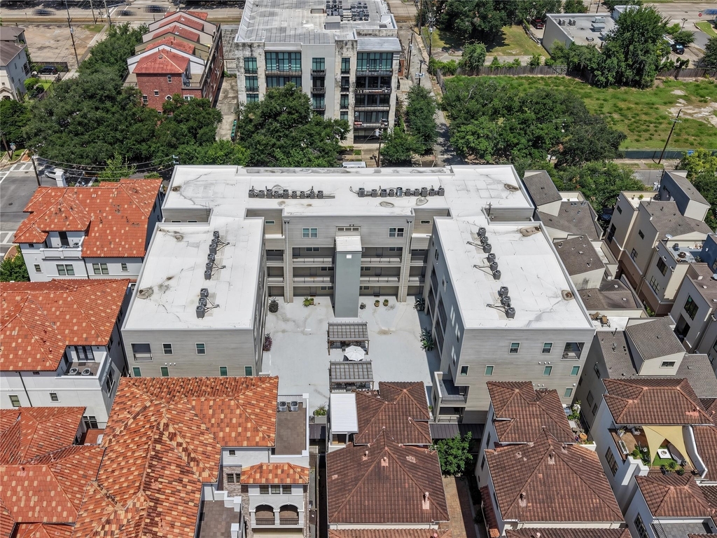 4819 Caroline Street - Photo 18