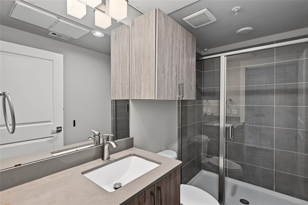 4819 Caroline Street - Photo 12