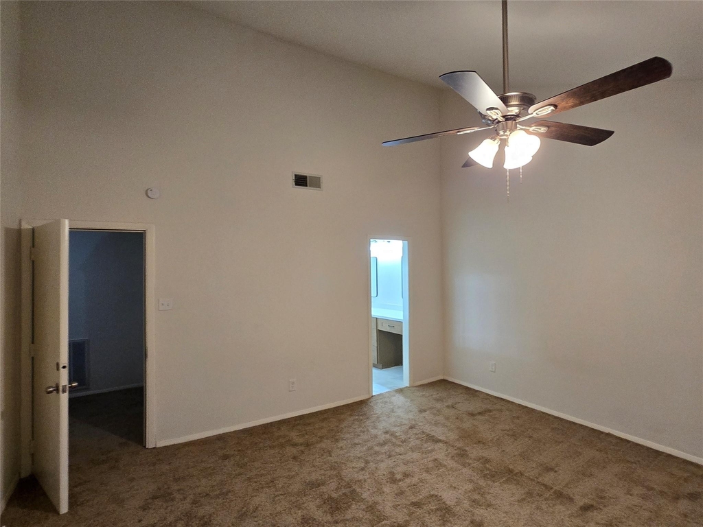 7855 Green Lawn Drive - Photo 21