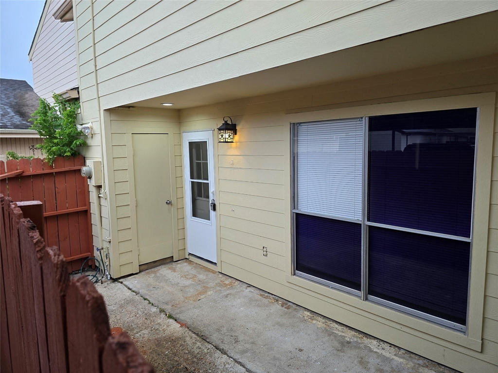 7855 Green Lawn Drive - Photo 36