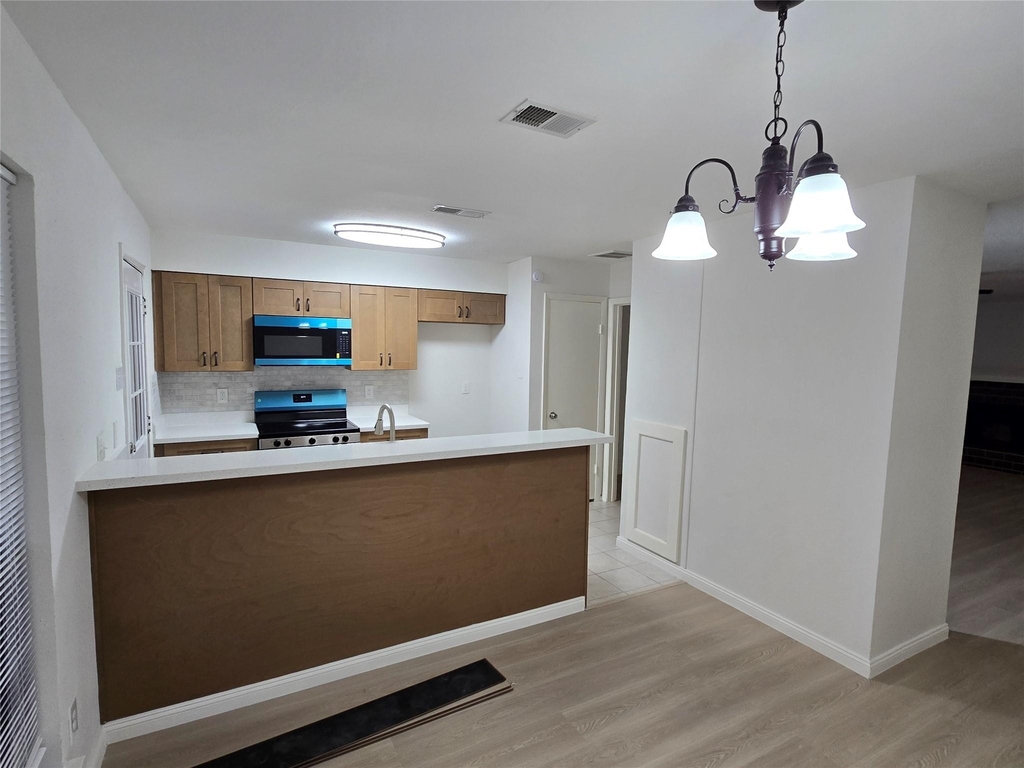 7855 Green Lawn Drive - Photo 12