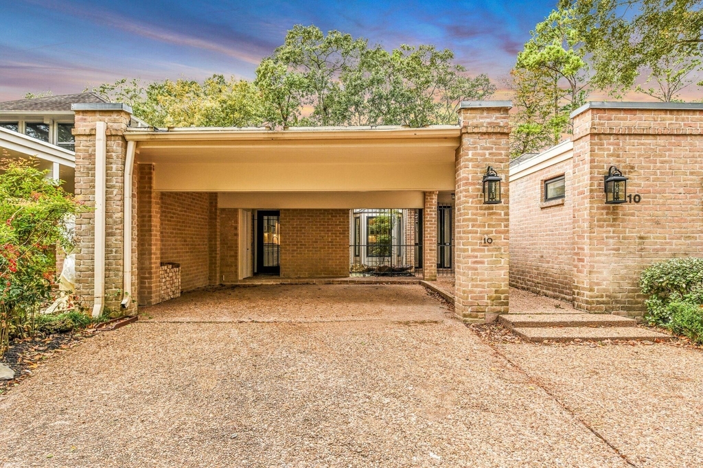 10 Woodstone Street - Photo 1